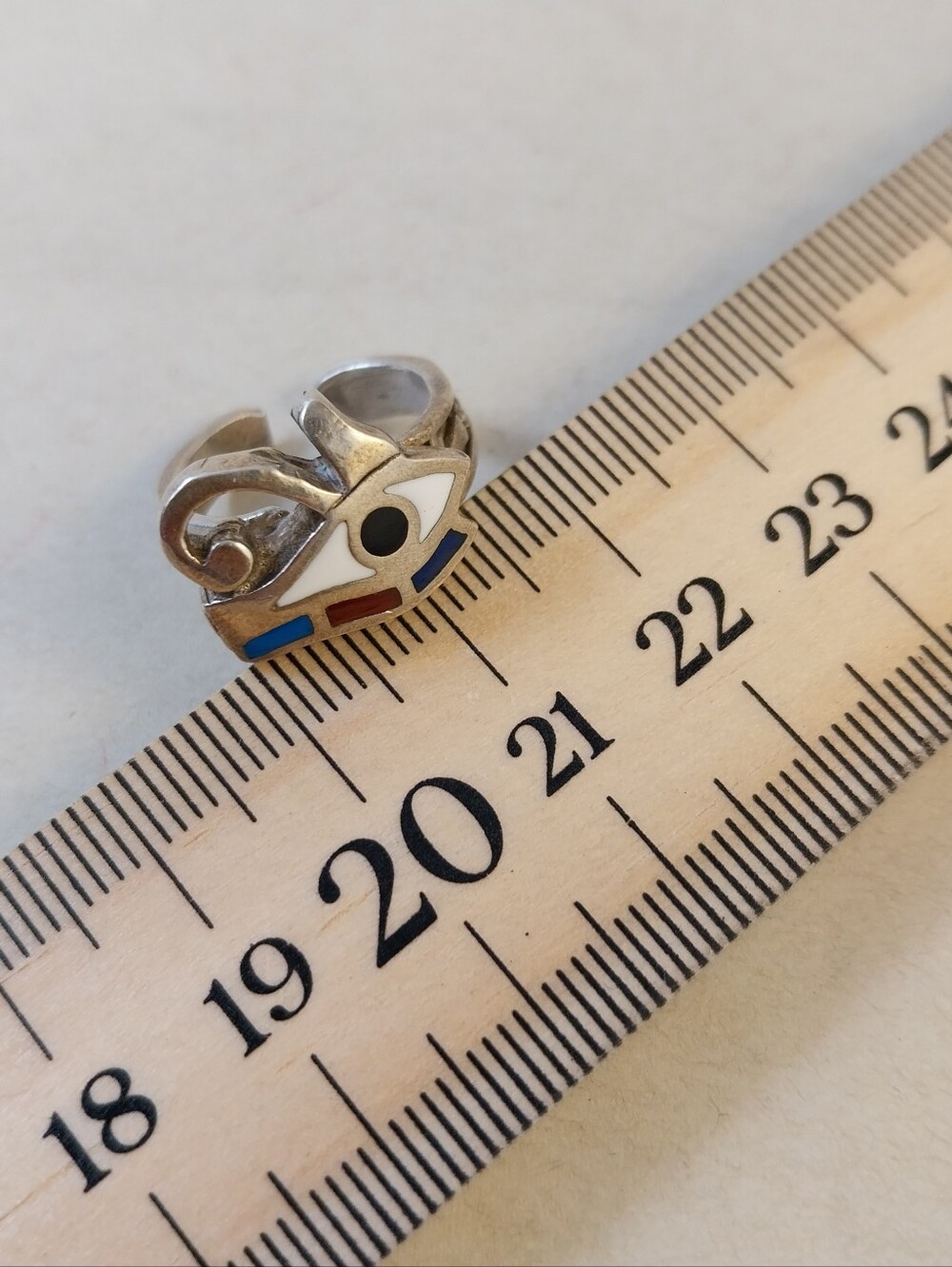 Vintage Sterling Silver Ring with Blue, White and Brown Inlay - Picture 7 of 11